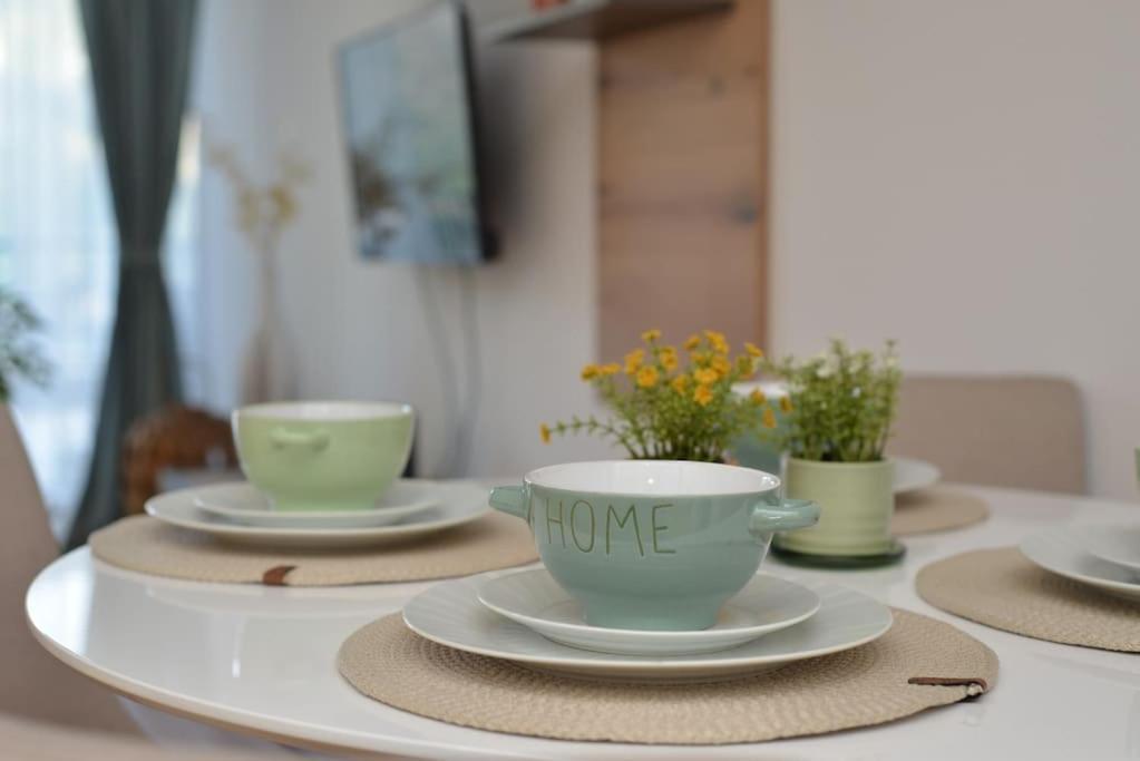 Appartamento Design Flat With Impressive Boka Bay View Cattaro Esterno foto