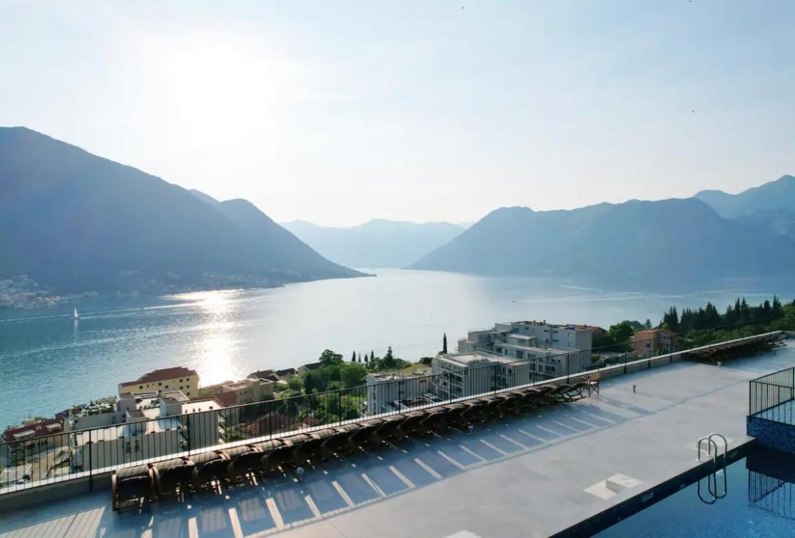 Appartamento Design Flat With Impressive Boka Bay View Cattaro Esterno foto